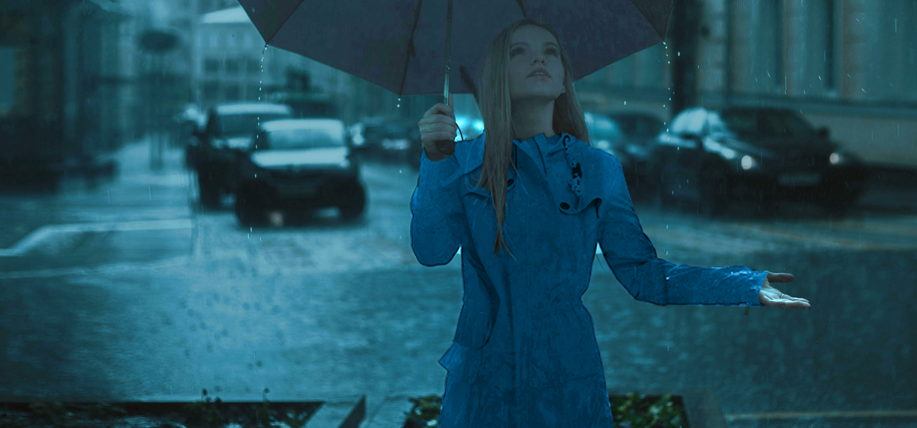 Rainy Season Essential: The Perfect Commute & Light Outdoor Raincoat for Germany